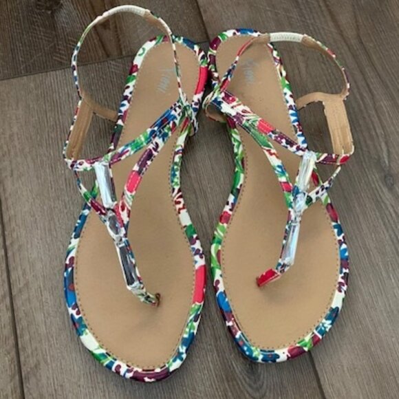 New (worn 1x) FIONI * Bright MULTI-COLOR w 3 big CZs on strap FLIP FLOPS * 7-1/2 - Picture 1 of 11